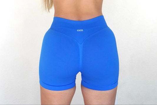 Short Naomi