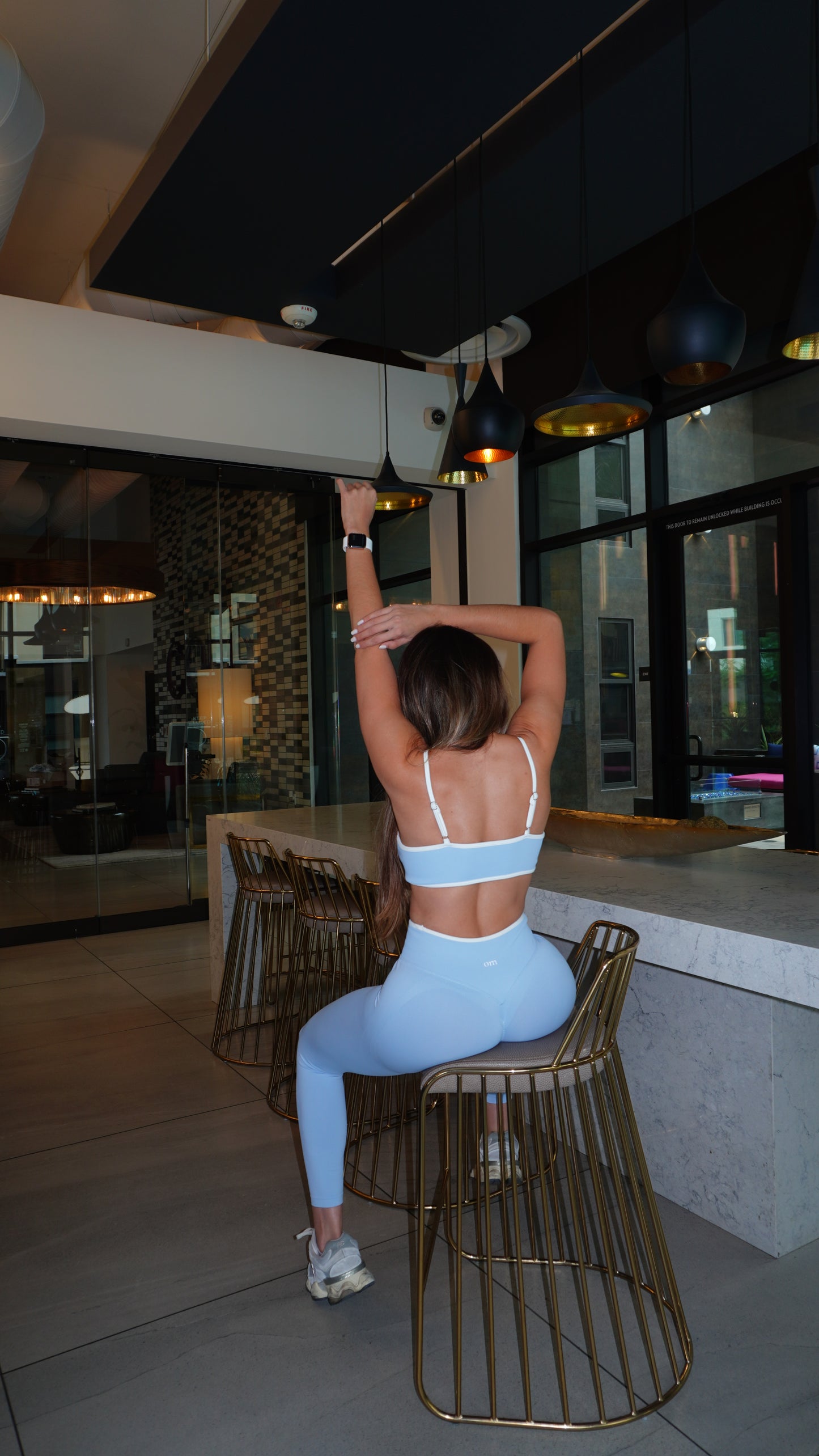 Legging Contour Line