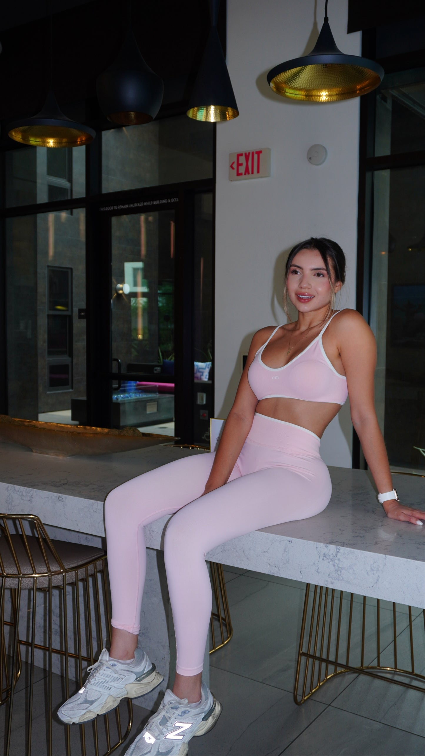 Legging Contour Line