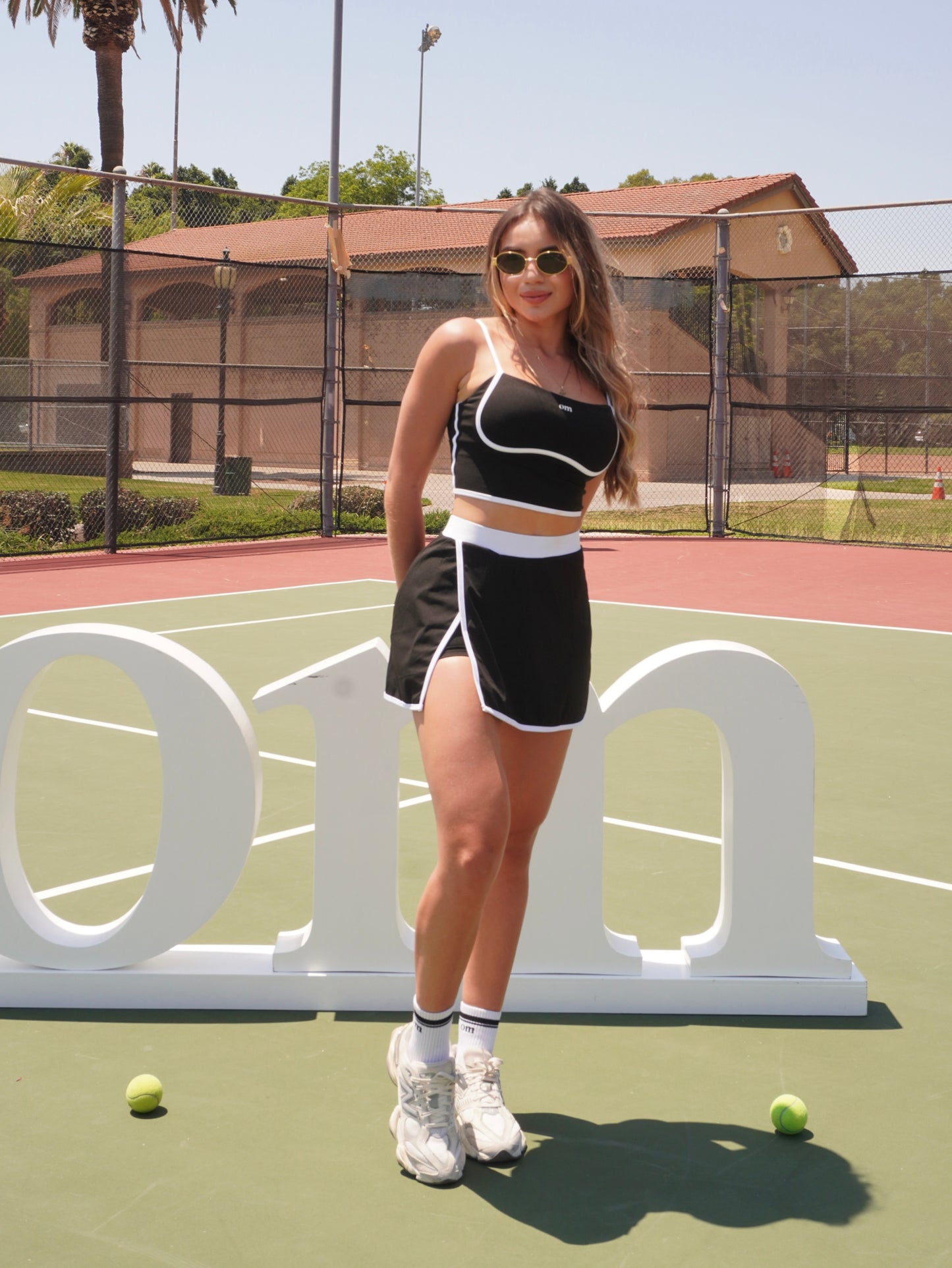 Contour Set Tennis