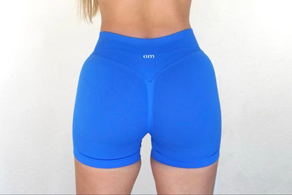 Short Naomi